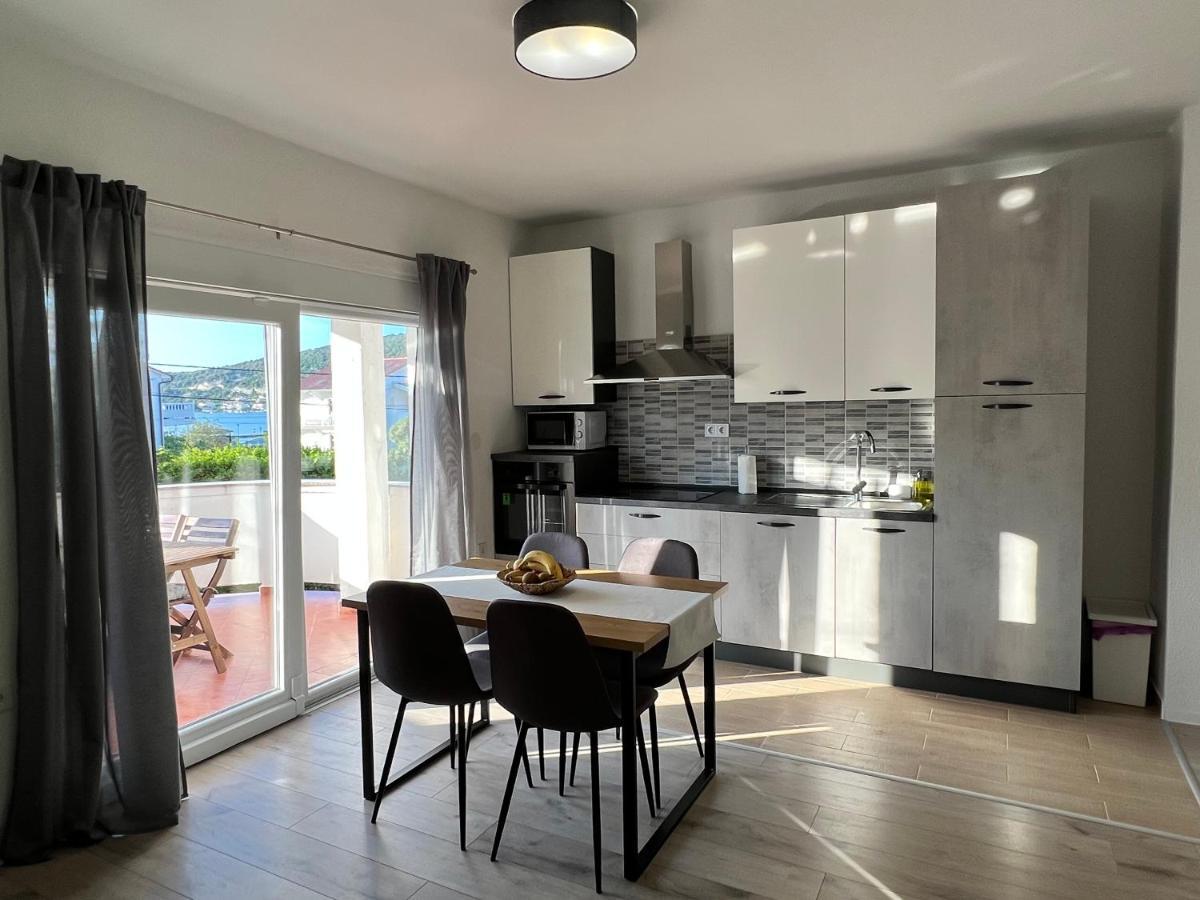Kaala Apartments Supetarska Draga Eksteriør billede