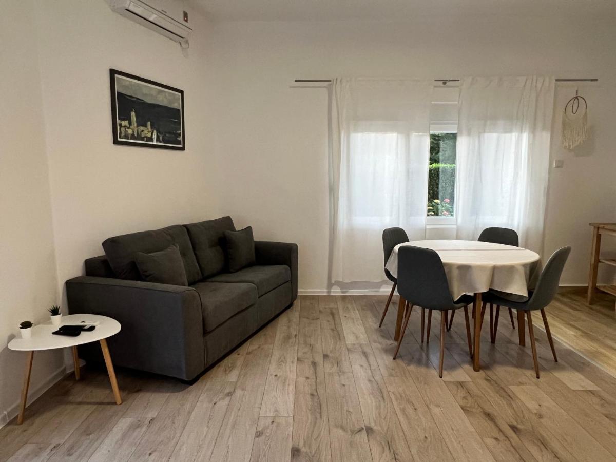 Kaala Apartments Supetarska Draga Eksteriør billede